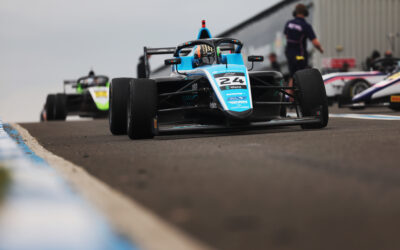 Martin Molnár bids farewell to British F4 at iconic Brands Hatch Circuit